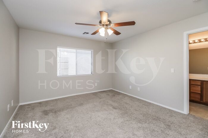 Building Photo - 39405 N Marla Cir