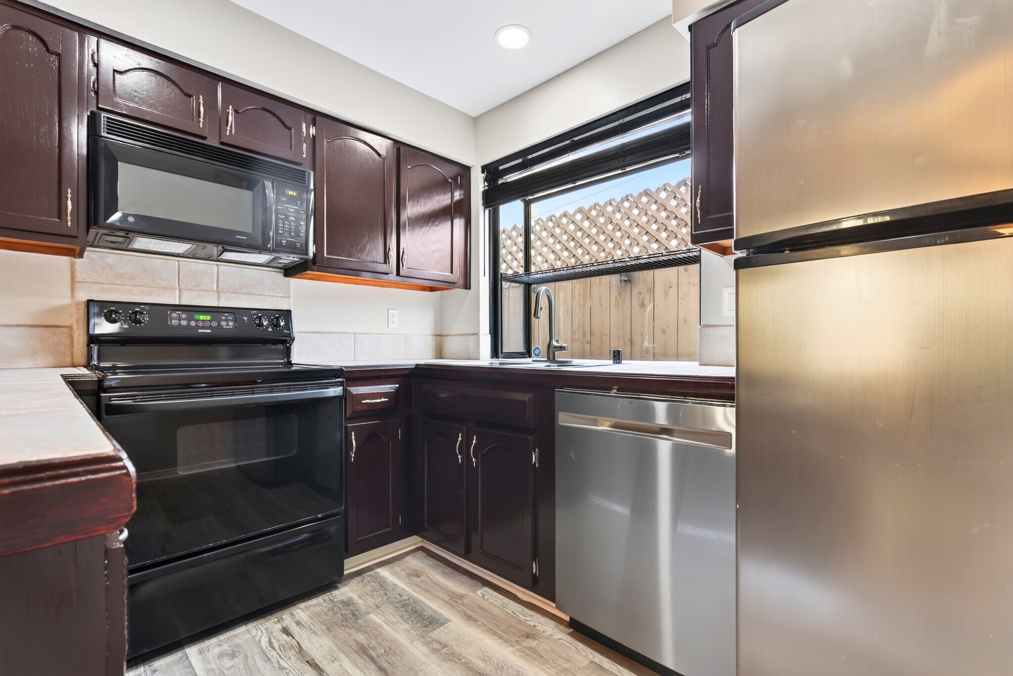 Building Photo - 4255 33rd St