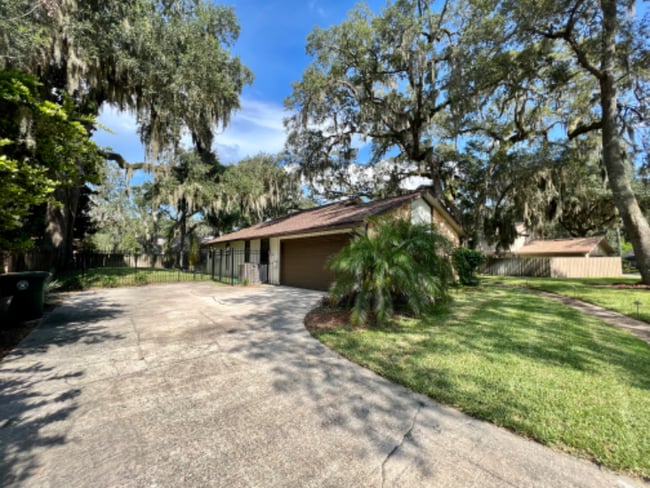 Building Photo - 12707 Cormorant Cove Ln