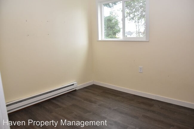 Building Photo - 3 br, 2 bath House - 1731 S 42nd St