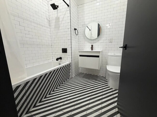 Building Photo - 568 Communipaw Ave