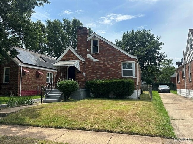 Primary Photo - 6832 Raymond Ave