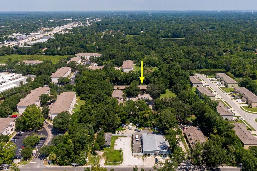 Building Photo - 1673 Spring Garden Ct