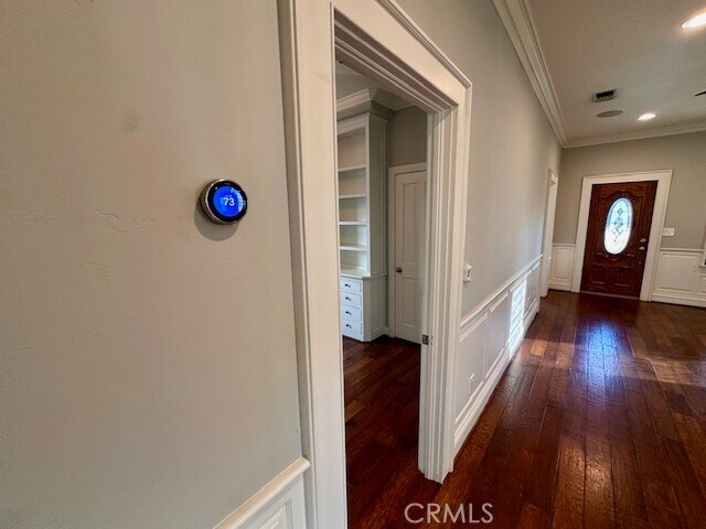 Building Photo - 519 E Stuart Ave