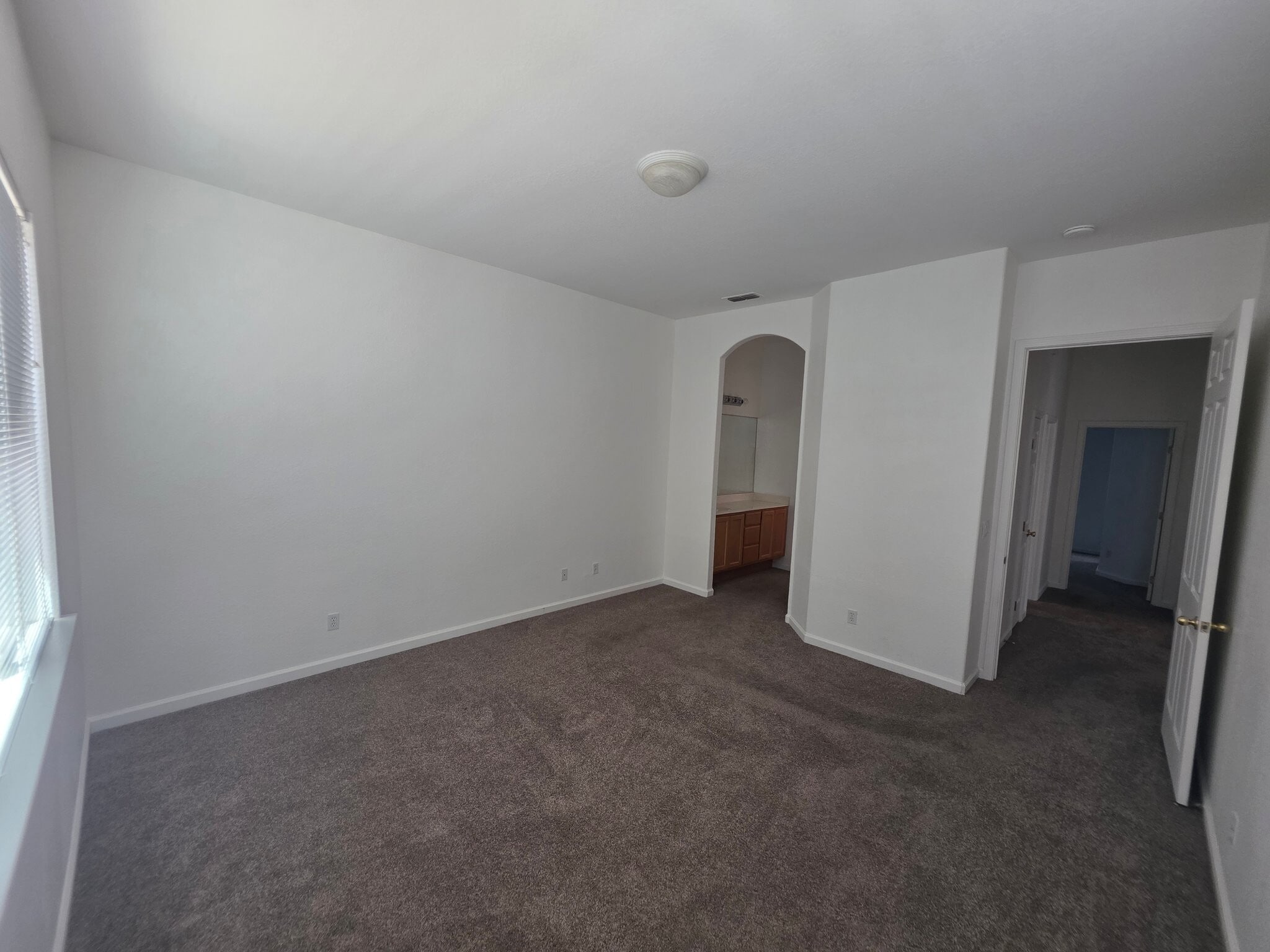 Building Photo - 2271 Celtic Dr