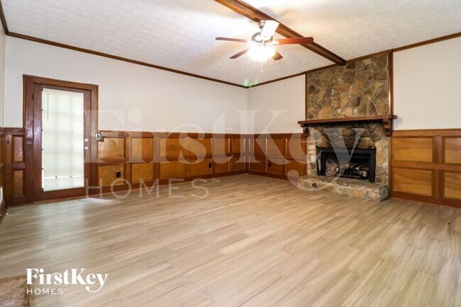 Building Photo - 278 Omega Dr