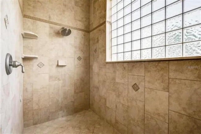 Building Photo - 2120 Bunker View Ct