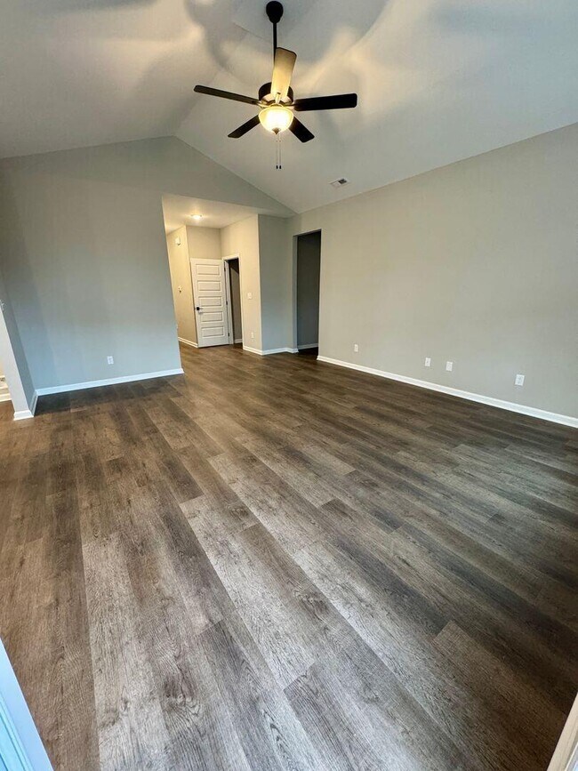 Building Photo - 106 Sidewinder Dr