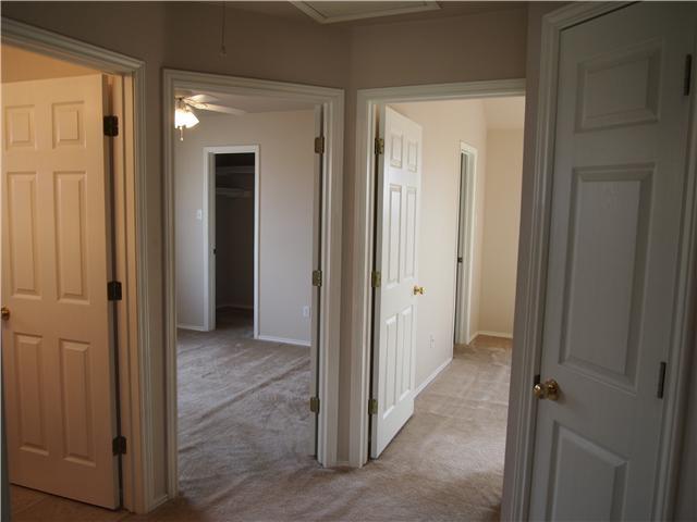 Building Photo - Nice Duplex in Round Rock