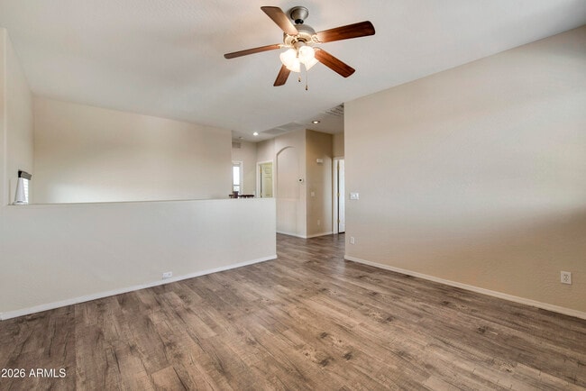 Building Photo - 6209 S 43rd Dr