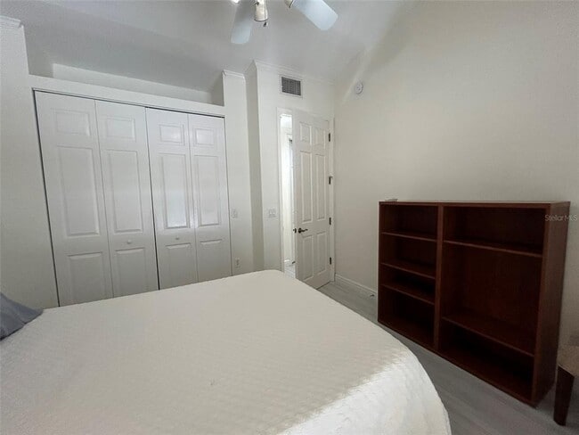 Building Photo - 3705 54th Dr W