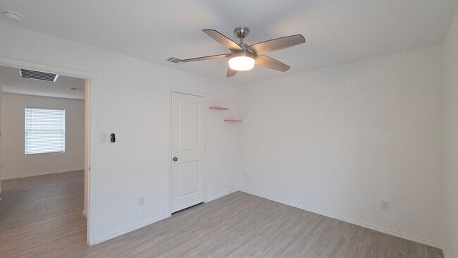 Building Photo - Half Off 1st Full Month Rent Northwest San Antonio Waterwheel Home