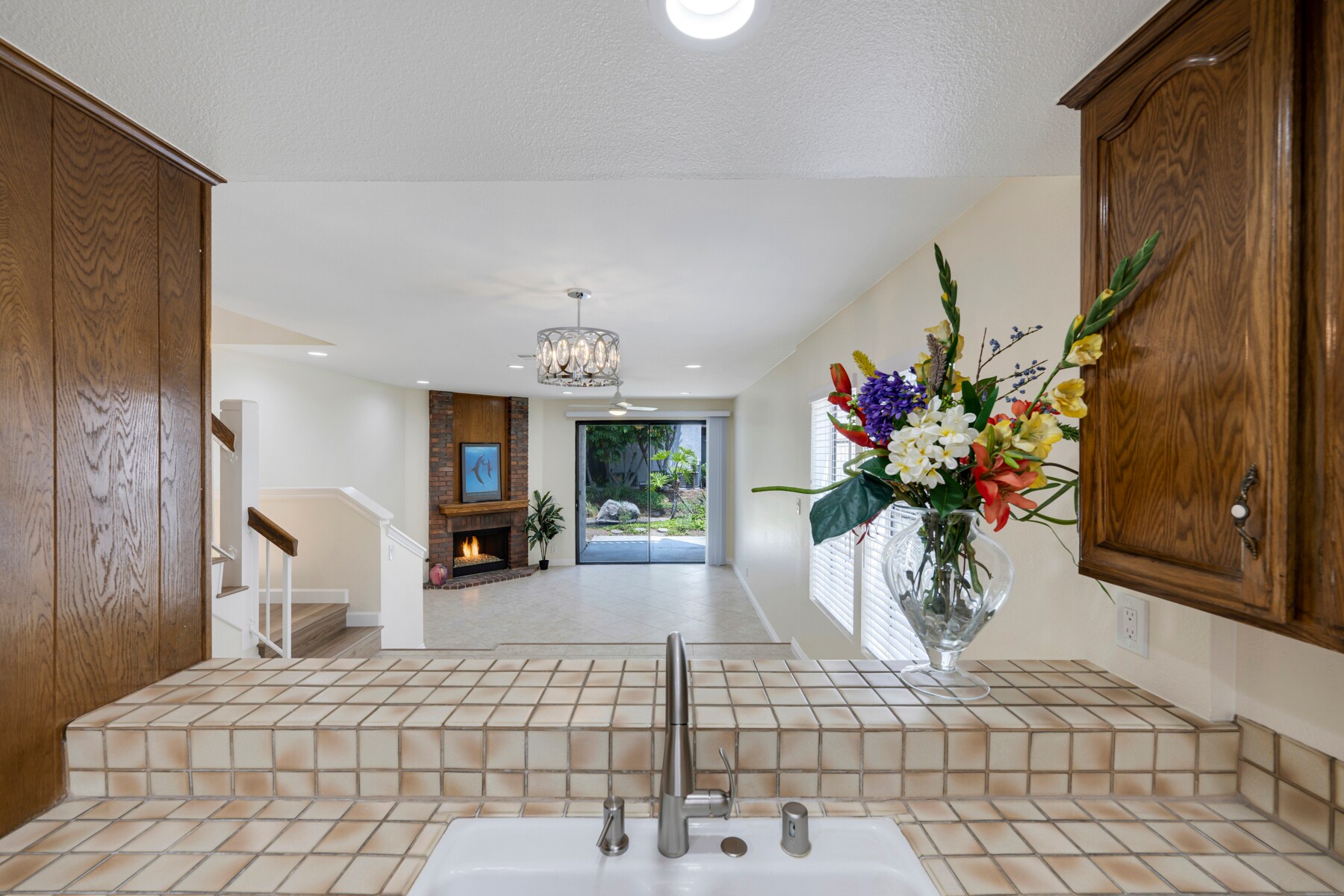 Building Photo - 319 Molokai Dr