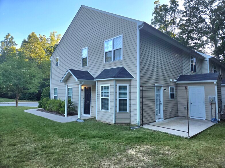 Building Photo - 6522 Ashebrooke Dr