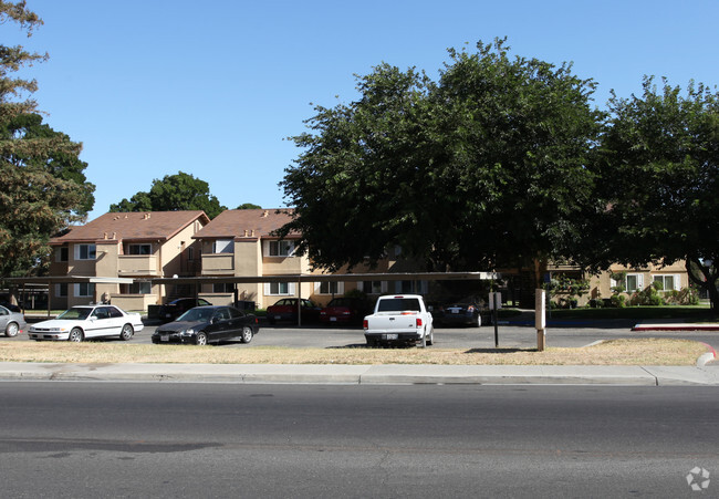 Building Photo - Valley Manor Apartments