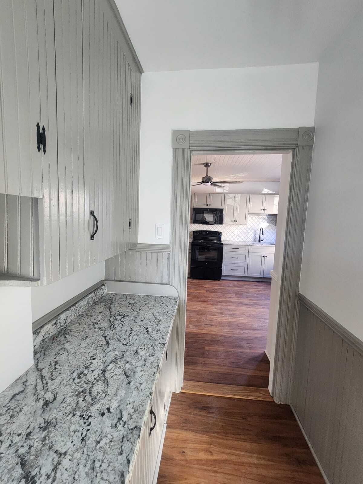 Building Photo - 135 Myrtle St