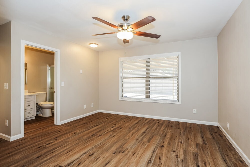 Building Photo - 18611 North 22nd St