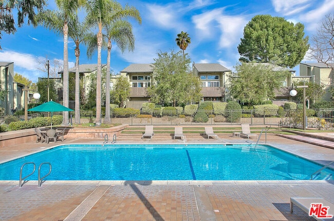 Building Photo - 4822 Hollow Corner Rd