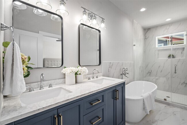 Building Photo - 7224 Avenue B