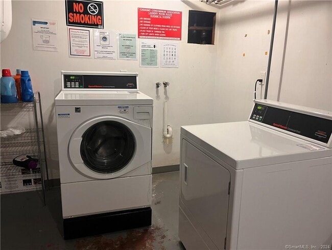 Building Photo - 60 Olcott Way