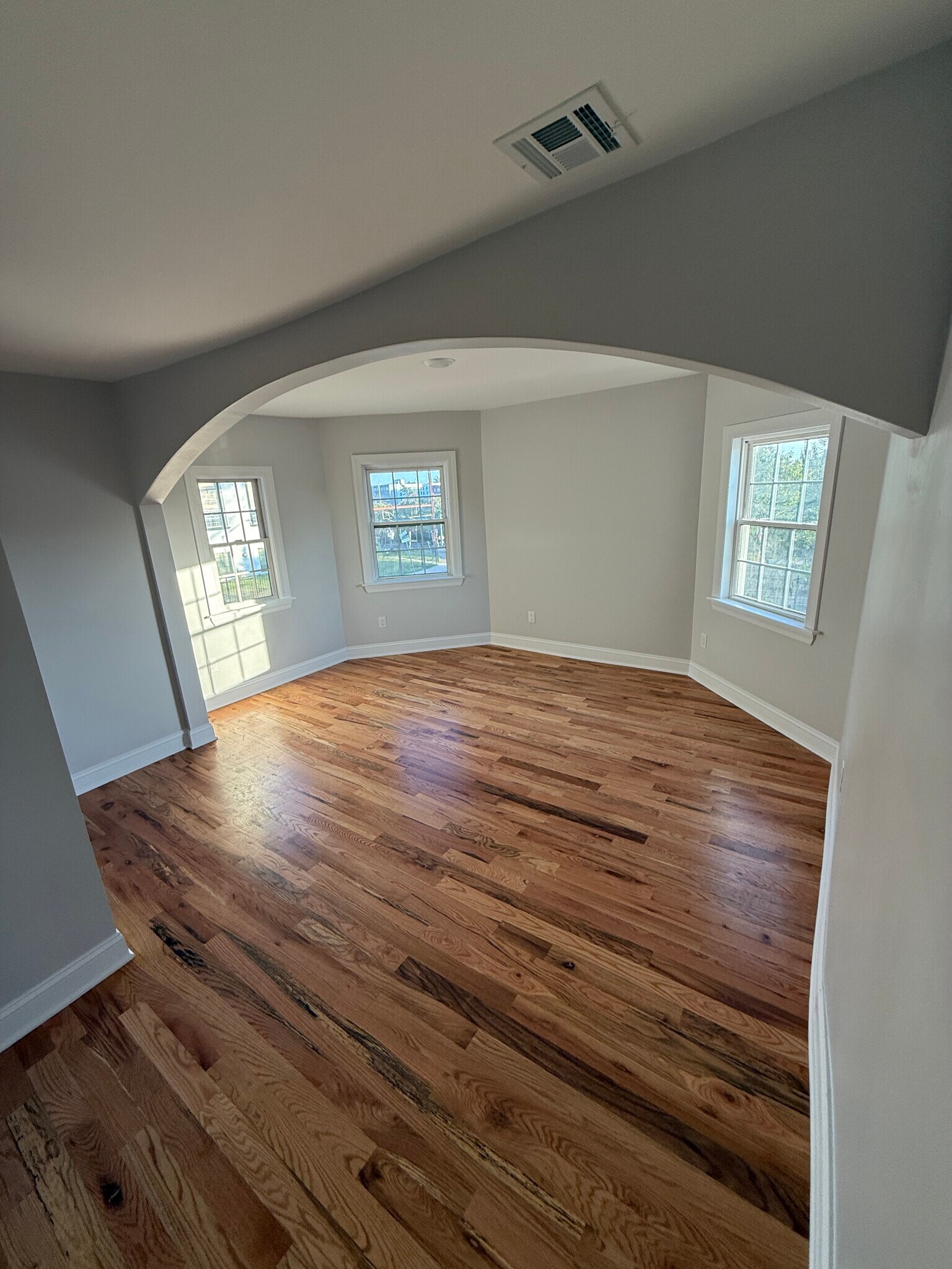 Building Photo - 51 N Maple Ave