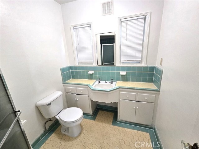 Building Photo - 146 N Hamilton Dr