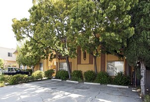 Building Photo - 4627 Campus Ave