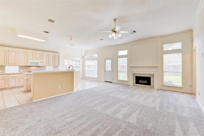 Building Photo - 16206 Waiting Spring Cir
