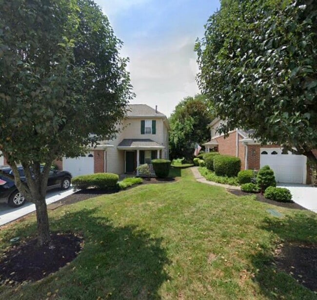 Building Photo - Remodeled 3BR/2.5BA in Nashboro Golf Club