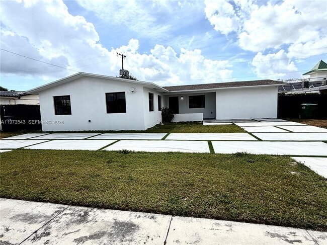 Building Photo - 9410 SW 55th St