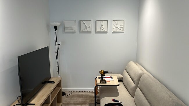 Building Photo - 2950 Fairview Ave E