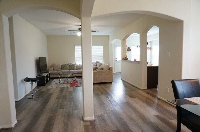 Building Photo - 2614 Whitetip Ct