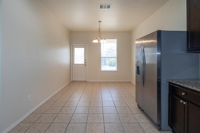 Building Photo - 333 Stella Gold Street