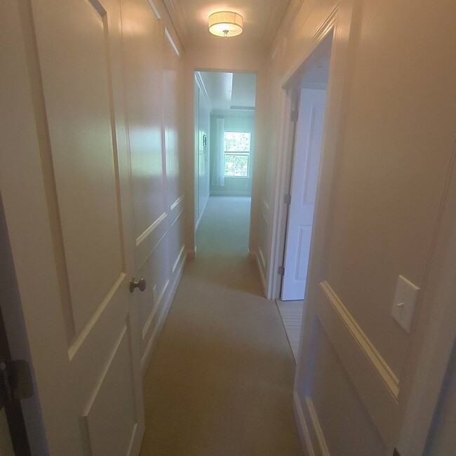 Building Photo - Beautiful 5 bed 4.5 bath in Holly Springs!