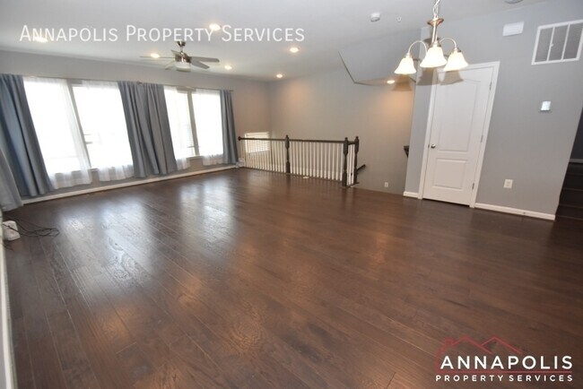 Building Photo - 7736 Cresap Ln