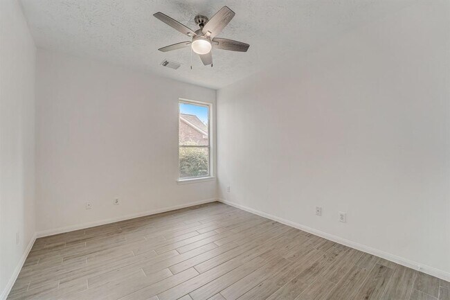 Building Photo - 25608 Thornhill Creek Ct