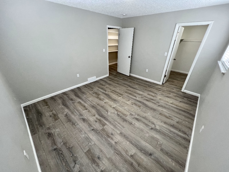 Building Photo - 221 Jessup St