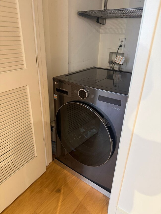 Building Photo - Quiet Rear-Unit in the Mission — Private Terrace, Garage, Roof Deck