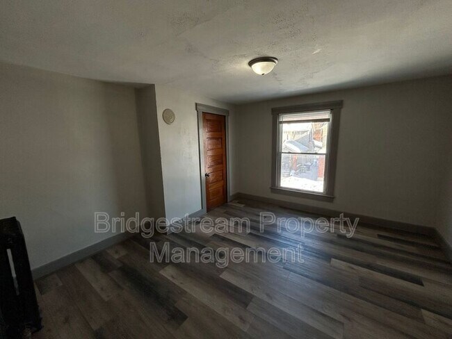 Building Photo - 2034 Stapleton Ct