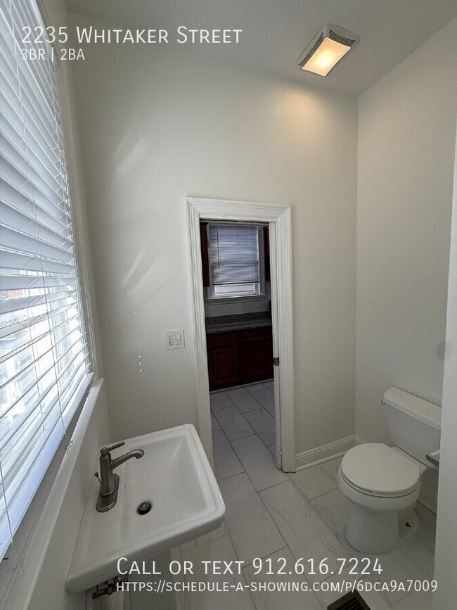 Building Photo - 2235 Whitaker St