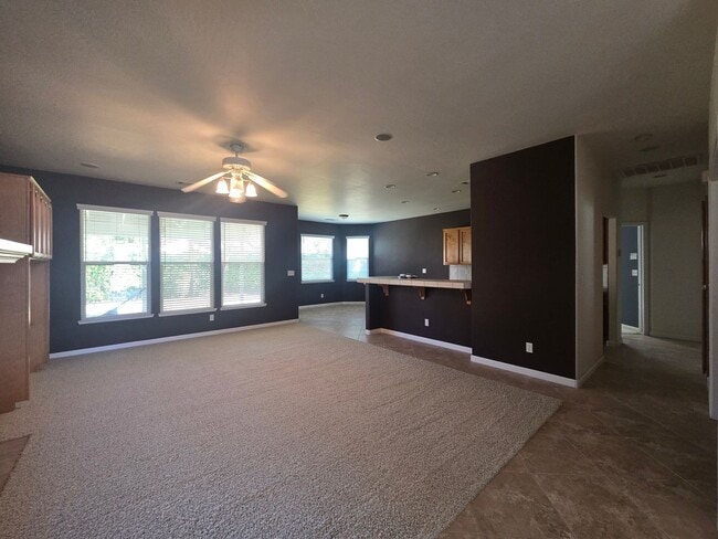 Building Photo - 4 BR 2 BA home available now