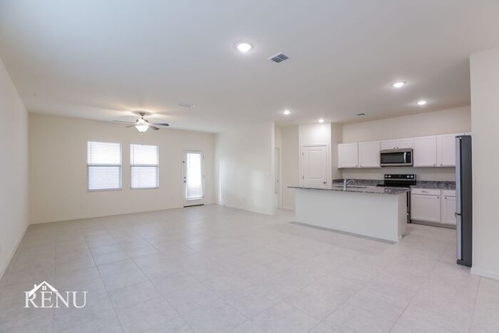 Building Photo - 18378 Los Gabrieles Wy