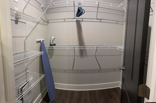 Building Photo - 8047 Wheeler Rd