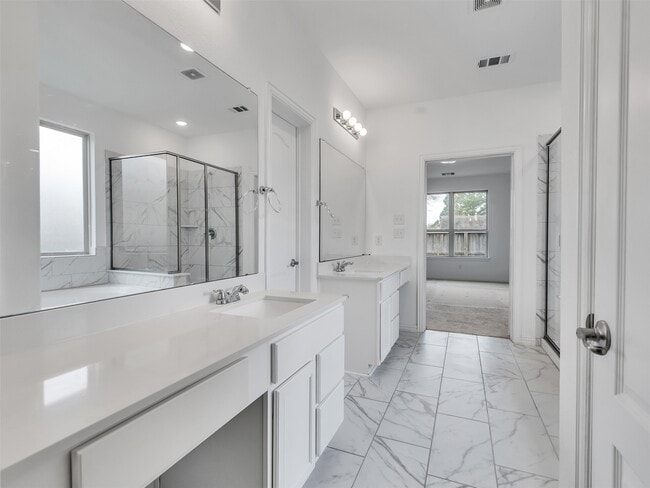 Building Photo - 2531 Sandbar Shark Ct