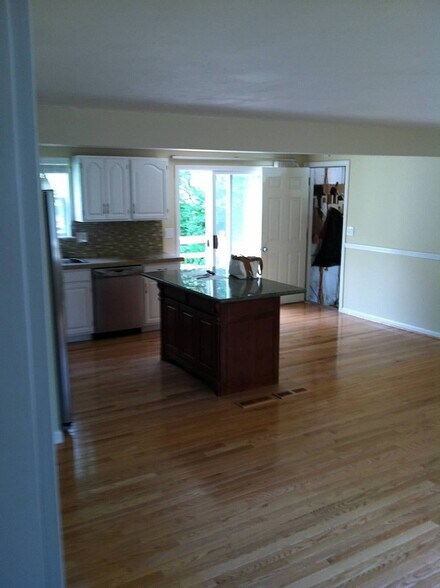 Kitchen/ Dining - 5 Anthonys Way