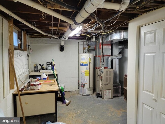 Building Photo - 1015 Veirs Mill Rd