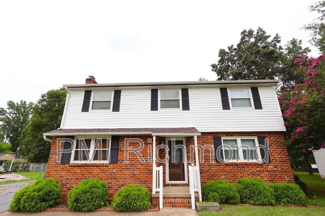 Building Photo - 15808 Tinsberry Pl