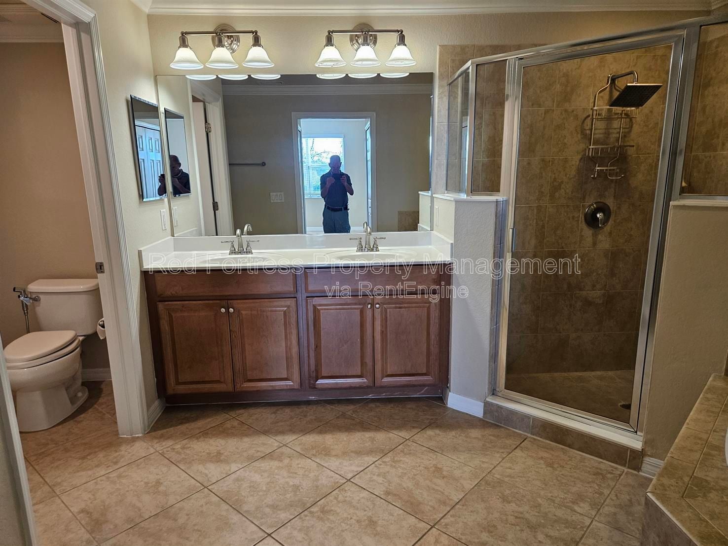 Building Photo - 17451 Old Harmony Dr