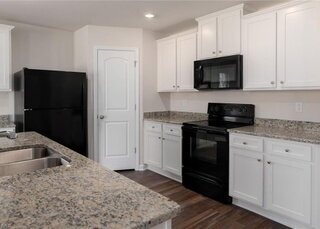 Building Photo - Spacious 3-Bedroom + Loft Home in Meredith Woods – Stylish, Efficient, and Perfect for Entertaining!