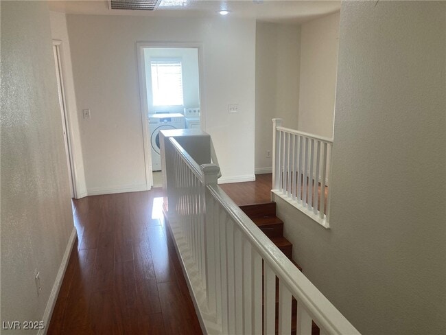 Building Photo - 4518 Sunday River St